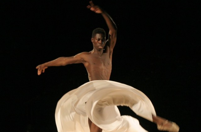 Любимците на публиката Бруклин Мак и Денис Черевичко със злато от балетния конкурс