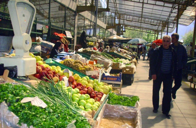 Плодовете и зеленчуците остават сравнително евтини