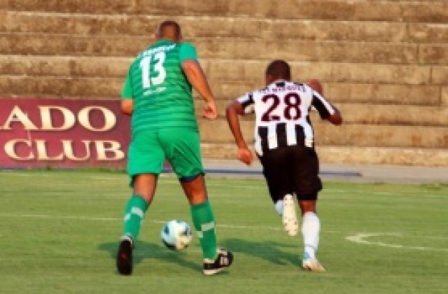 ВИДЕО и СНИМКИ: Бойко вкара от дузпа на Локо Пд, Марешки контузен, не играе при 2:2