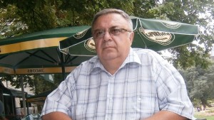Осъдиха мобилен оператор и хипермаркет за недостъпна среда