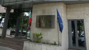 245 души на изпит за инспектори в Митница Свиленград