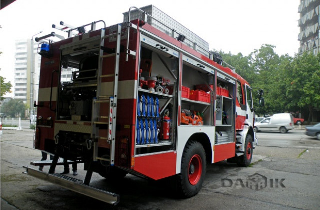 Възрастен мъж пламна при опит да гори стърнища