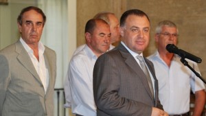 Спецагенти от ДАНС влизат в търговските вериги и мандрите