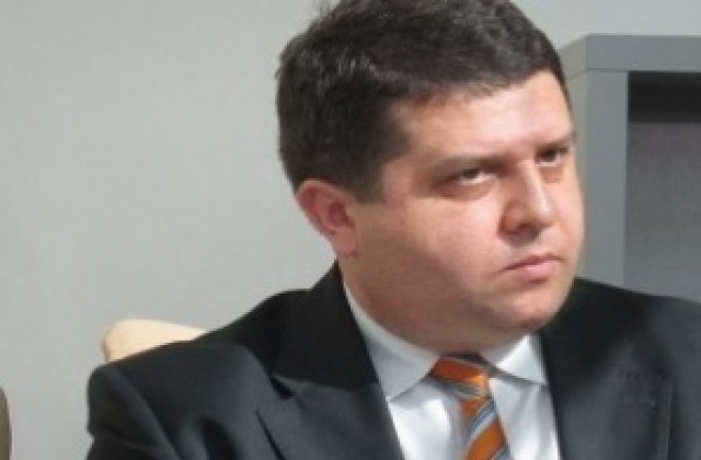 Качват ЧЕЗ и Е.ОН на борсата през септември