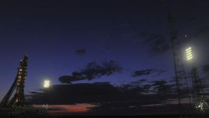 Прогрес се скачи с МКС