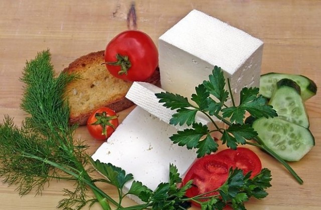 Цените на храни родно производство замръзват в търговски вериги