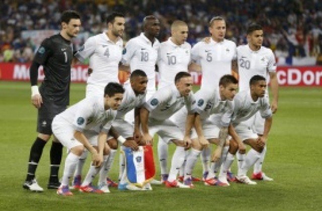 Четирима френски национали остават без премии за Евро 2012