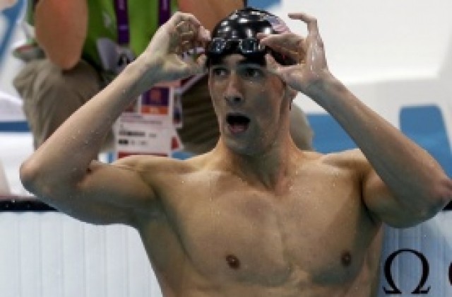 Фелпс надви Лохте в битката на гигантите на 200 м съчетано плуване