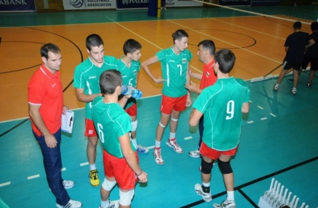 Младите волейболни национали докосват балканската титла в Добрич