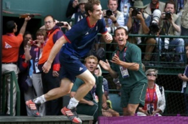 Мъри най-сетне дочака своя миг, грабна златото след як бой над Федерер