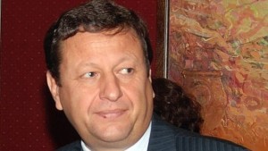 Шефът на КРС Не на мутризацията на фирмитесъбирачи на дългове