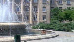 Горещините продължават