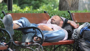 Оранжев код предупреждава за опасно горещо време в 10 области