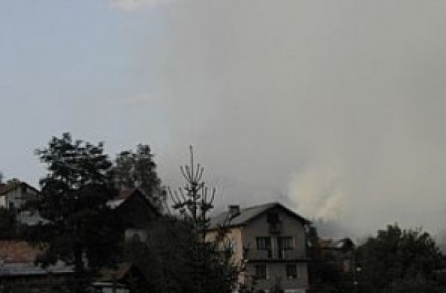 Пожарът край Белица е овладян