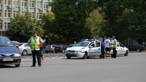 Катастрофа с патрулка в центъра на Шумен