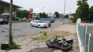 Джип и мотор се блъснаха в Шумен мотористът е с