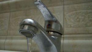 Аспарухово пак без вода заради авария