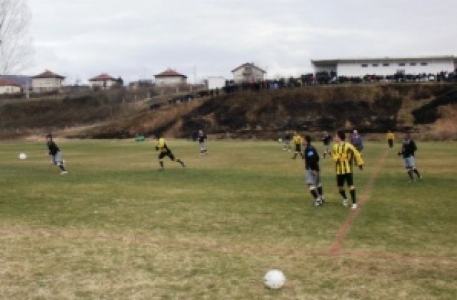 Автомагистрала Струма ще мине през средата на стадиона в Мурсалево