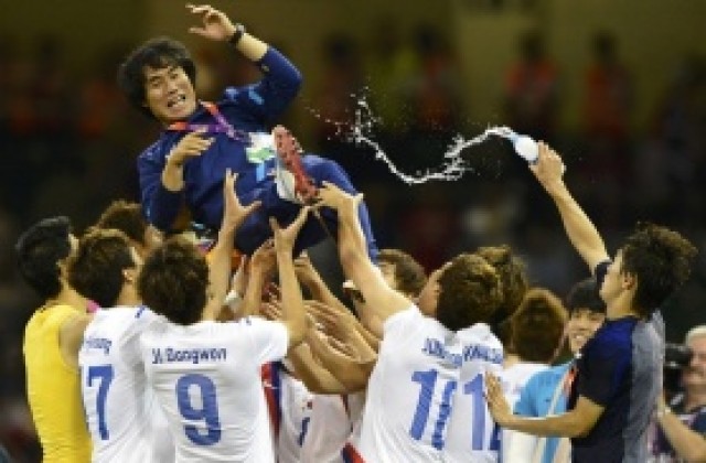 ВИДЕО: Корея победи в азиатското дерби за бронзовите медали във футбола