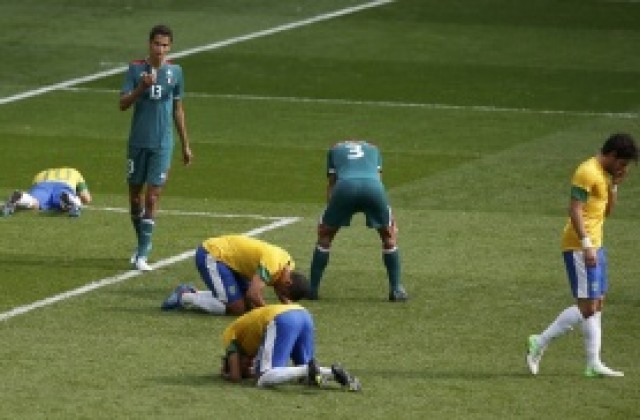 Бразилската футболна конфедерация обвинява Рафаел за загубата от Мексико