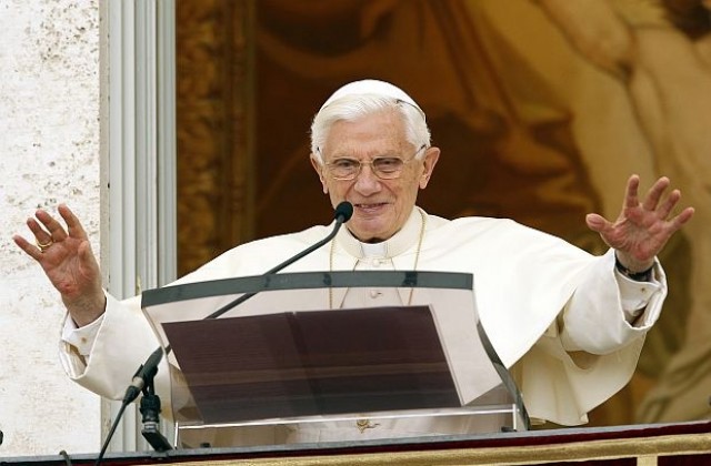 Ще съдят иконома на папата за кражба на поверителна информация