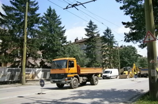 Временна организация на движението по бул. „Априлов” и ул. „Скобелевска”