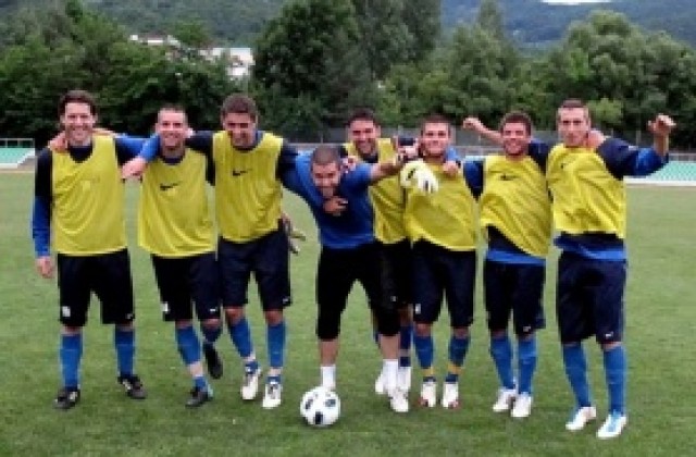 Божката Митрев се завърна в Левски