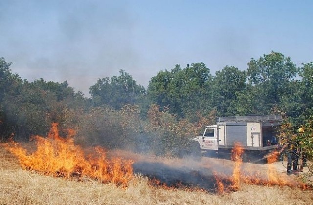Задържаха заподозрения за пожара край Динево