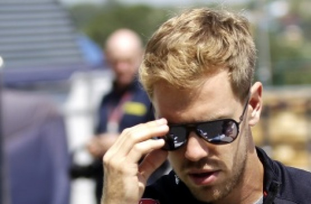 Ники Лауда: Фетел трябва да се бори като магаре