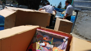 Иззеха играчкименте от магазин до гарата