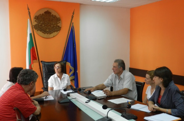 „На училище без отсъствия