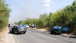 Четиримата пострадали в катастрофа на Е80 са вън от опасност