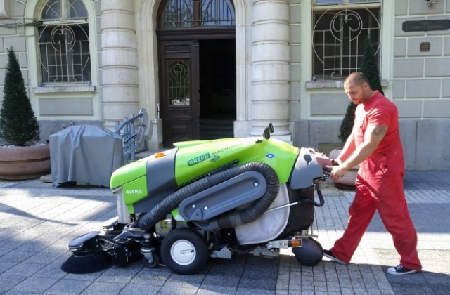 Първи ден трудов стаж на новите машини за чистене