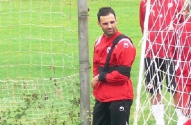 Апостол Попов уплаши за кратко щаба на ЦСКА