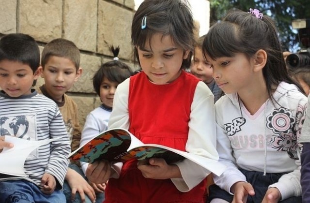 Приемни семейства споделят опит в Дряново