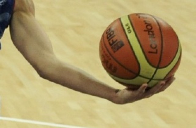 Националките ни до 20 години тръгнаха със загуба от Гърция на Европейското