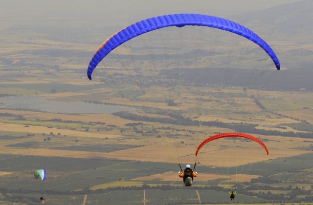 Сопот води класацията за най-добро място за летене с парапланер