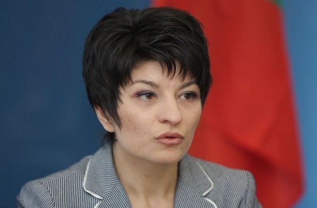 Здравният министър: Няма драма по въпроса с ДДС на лекарствата