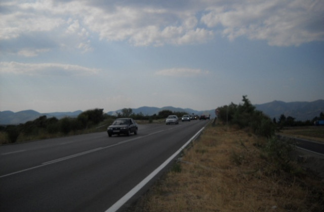 Интензивен трафик по пътя към и от морето