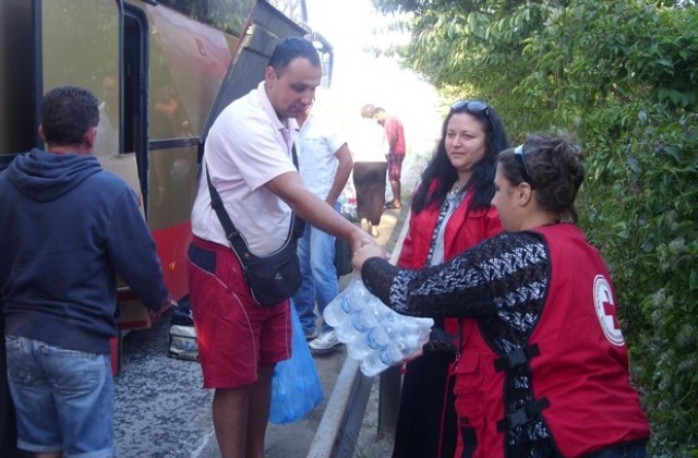 Автобус с македонски туристи аварира на пътя Ловеч - Севлиево