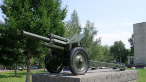 Община Силистра ще обнови военното гробищекостница в града