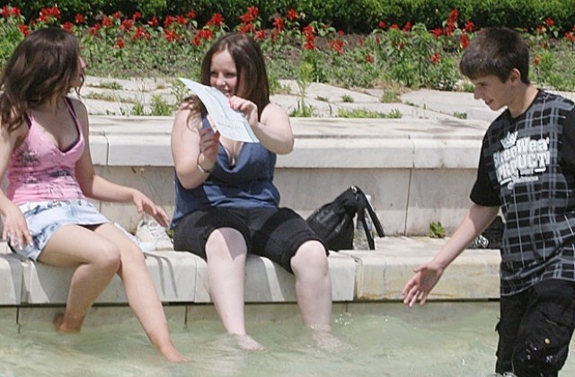 Слънце и облаци