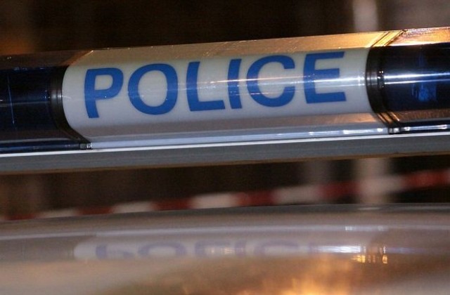 Плевенската полиция разкри за часове въоръжен грабеж в село Българене