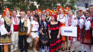 Танцьорите от Зора се завърнаха с награда от фестивал в