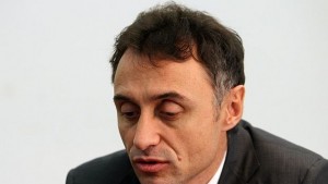 Няма да спират влакове няма да има уволнения в БДЖ