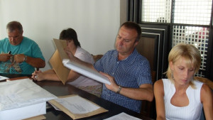 Четирима кандидати за полагане на трошенокаменна настилка