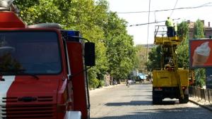 ТИР скъса тролейбусни жици на Васил Априлов