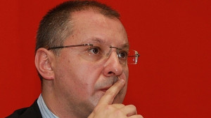 Станишев отчете над 50 скок при горивата през управлението на