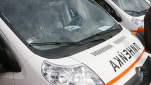 Шприц остави работничка без части от пръстите й