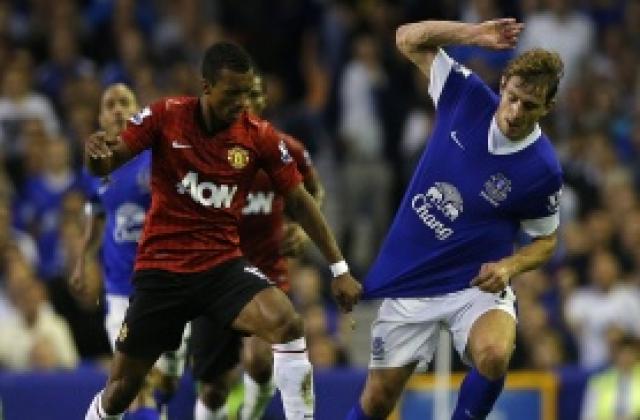 Сър Алекс бие дузпата на Нани